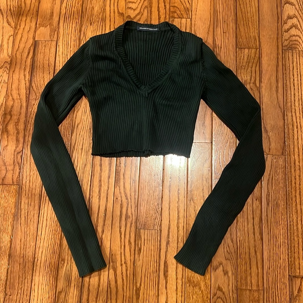 Brandy Melville Crop Sweater-Green.